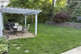 715 Brooks Ave, Wyoming, OH 45215 - Photo 22