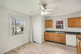 1457 Adams Rd, Cincinnati, OH 45231 - Photo 8