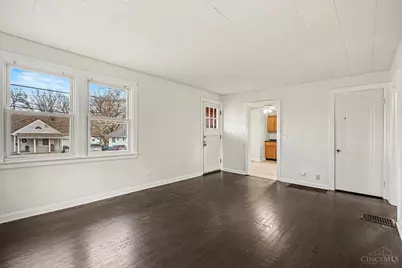 1457 Adams Road, Cincinnati, OH 45231 - Photo 4