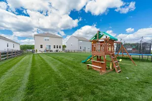 1750 Parkfield Wy, Goshen, OH 45122 - Photo 14