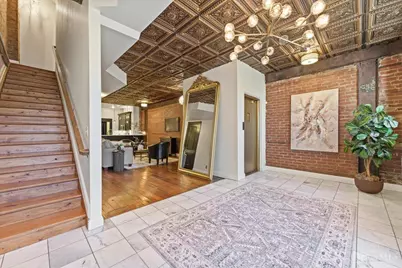 1302 Main Street, Cincinnati, OH 45202 - Photo 1