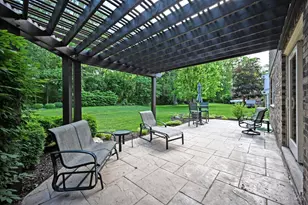871 Meadow Ridge Dr, Union Township, OH 45245 - Photo 28