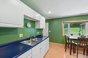 9613 Kosta Dr, Springfield Township, OH 45231 - Photo 12