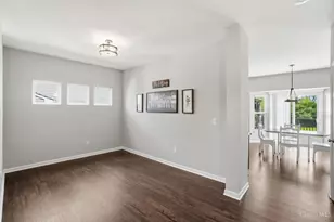 2714 Leonardo Way, Franklin Township, OH 45005 - Photo 10