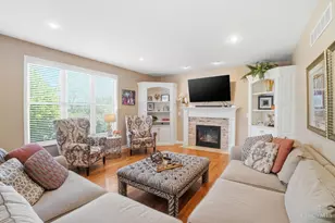 1324 Wexford Ln, Green Township, OH 45233 - Photo 4