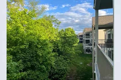 7750 Bridge Point Drive, Green Township, OH 45248 - Photo 20