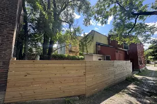 550 York St, Cincinnati, OH 45214 - Photo 2
