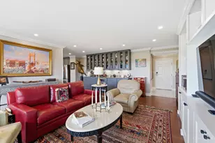 2200 Victory Pkwy, Cincinnati, OH 45206 - Photo 4