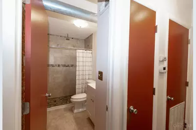 2118 St James Avenue #1, Cincinnati, OH 45206 - Photo 14