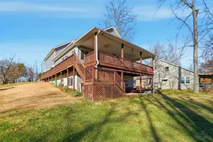 1065 Brunswick Dr, Perry Township, OH 45118 - Photo 2