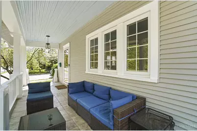 1325 Edwards Road, Cincinnati, OH 45208 - Photo 4