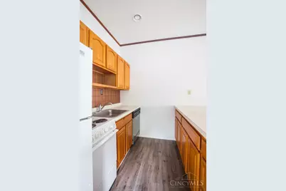 5910 Cherokee Drive, Madeira, OH 45243 - Photo 8
