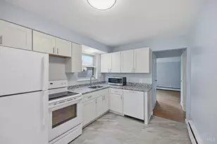 6469 Montgomery Rd, Cincinnati, OH 45213 - Photo 6