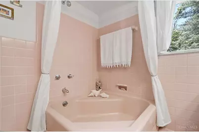 410 Compton Road, Wyoming, OH 45215 - Photo 32
