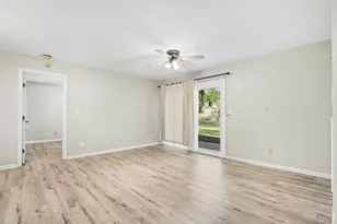 5982 Meadowcreek Dr, Miami Township, OH 45150 - Photo 6