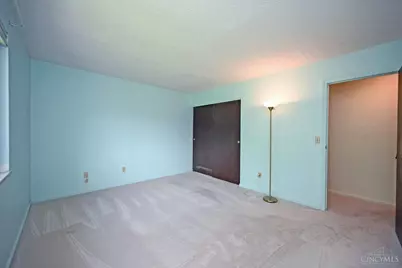 1426 Hazelgrove Dr, Colerain Township, OH 45240 - Photo 28