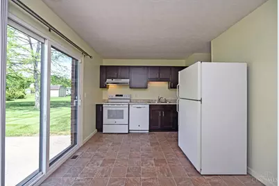 1426 Hazelgrove Dr, Colerain Township, OH 45240 - Photo 36
