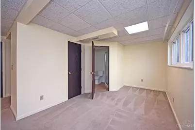 1426 Hazelgrove Dr, Colerain Township, OH 45240 - Photo 16