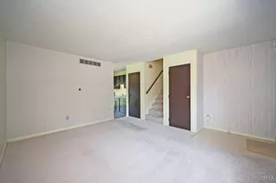 1426 Hazelgrove Dr, Springfield Township, OH 45240 - Photo 40