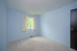 1426 Hazelgrove Dr, Springfield Township, OH 45240 - Photo 26