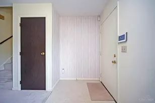 1426 Hazelgrove Dr, Springfield Township, OH 45240 - Photo 42