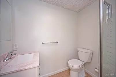 1426 Hazelgrove Dr, Colerain Township, OH 45240 - Photo 14