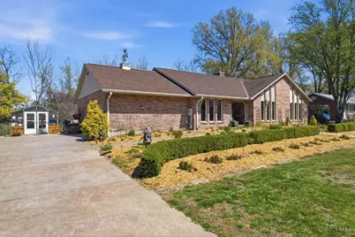 526 W Osborne Street, Bethel, OH 45106 - Photo 4