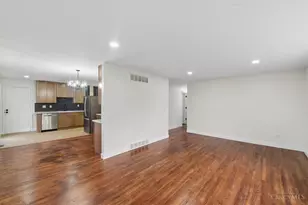 357 Meadowcrest Rd, Springfield Township, OH 45231 - Photo 12
