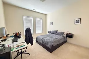 219 Stetson St, Cincinnati, OH 45219 - Photo 6