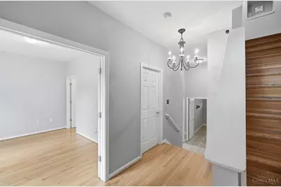 710 W Court Street, Cincinnati, OH 45203 - Photo 2
