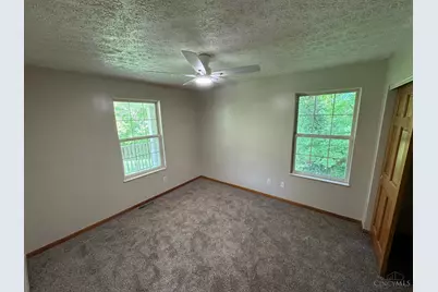 6954 Bridges Road, Anderson Township, OH 45230 - Photo 18