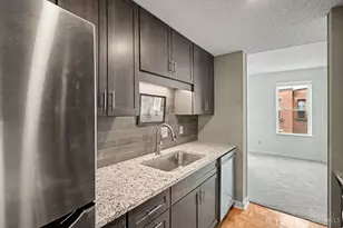 427 Hopkins St, Cincinnati, OH 45203 - Photo 12