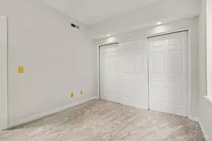 427 Hopkins St, Cincinnati, OH 45203 - Photo 14
