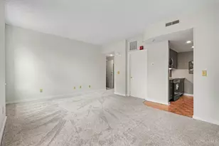 427 Hopkins St, Cincinnati, OH 45203 - Photo 12