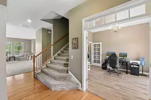 1094 Hayward Cir, Miami Township, OH 45150 - Photo 16