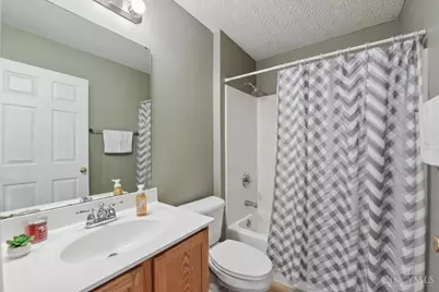 1094 Hayward Circle, Miami Township, OH 45150 - Photo 12