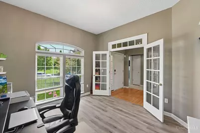 1094 Hayward Circle, Miami Township, OH 45150 - Photo 4