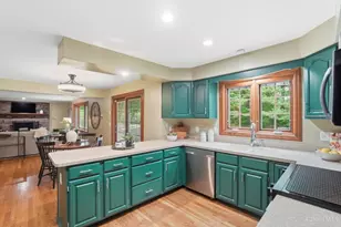 5807 Gaines Rd, Green Township, OH 45247 - Photo 14