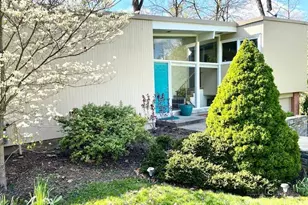 10251 Pendery Dr, Montgomery, OH 45242 - Photo 4