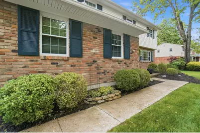 819 Quailwoods Drive, Loveland, OH 45140 - Photo 2