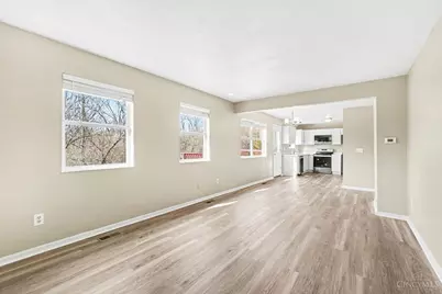 939 Venetian Terrace, Cincinnati, OH 45224 - Photo 12