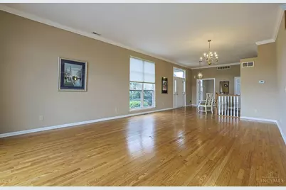 7111 Scarlet Oak Court, Mason, OH 45040 - Photo 8