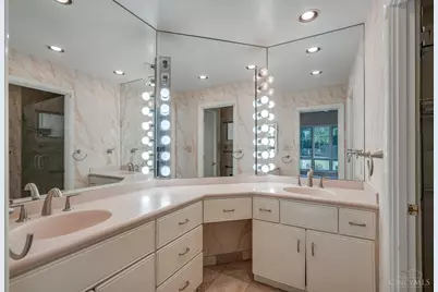 4 Lexington Circle, Terrace Park, OH 45174 - Photo 18