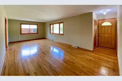 4085 Mefford Lane, Sharonville, OH 45241 - Photo 4