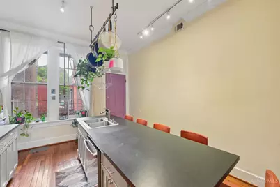 1427 Main Street #1, Cincinnati, OH 45202 - Photo 12