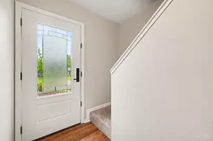 7594 Cinnamon Woods Dr, West Chester, OH 45069 - Photo 2