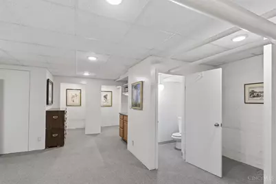 2712 Erie Avenue #LL, Cincinnati, OH 45208 - Photo 4