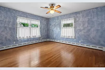 305 Bourbon Street, Blanchester, OH 45107 - Photo 20