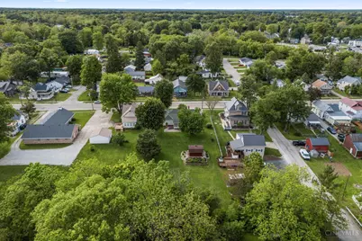 305 Bourbon Street, Blanchester, OH 45107 - Photo 44