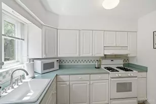 2819 Cortelyou Pl, Cincinnati, OH 45213 - Photo 12